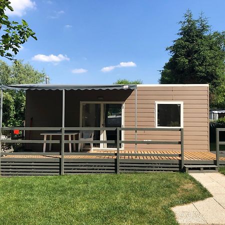 Camping Montorfano エクステリア 写真