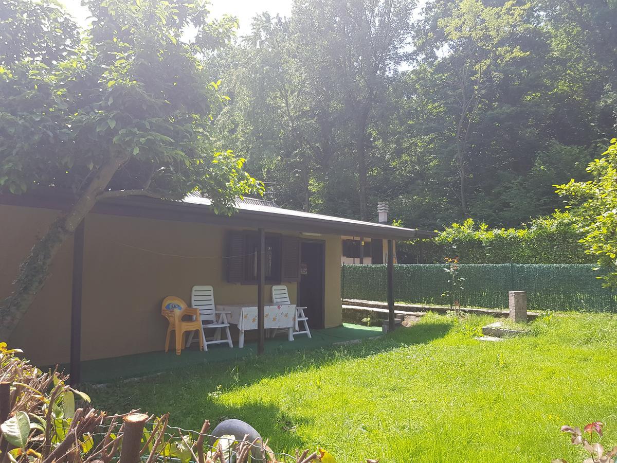 Camping Montorfano エクステリア 写真